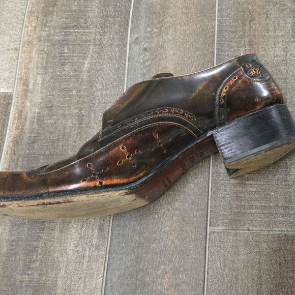 STYLISH JEFFREY WEST WINGTIP SHOES. GREAT COLOR. RARE FIND. EXCELLENT CONDITION. - Picture 5 of 5